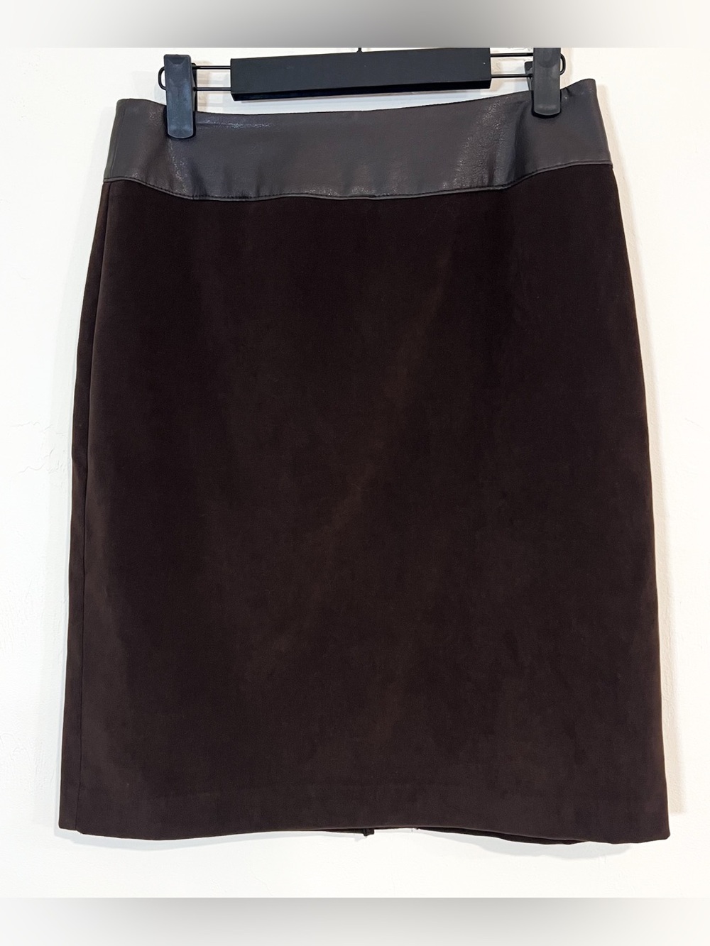 Vintage Ingenuity Faux Leather Knee Length Skirt Brown Size 6 Business Office